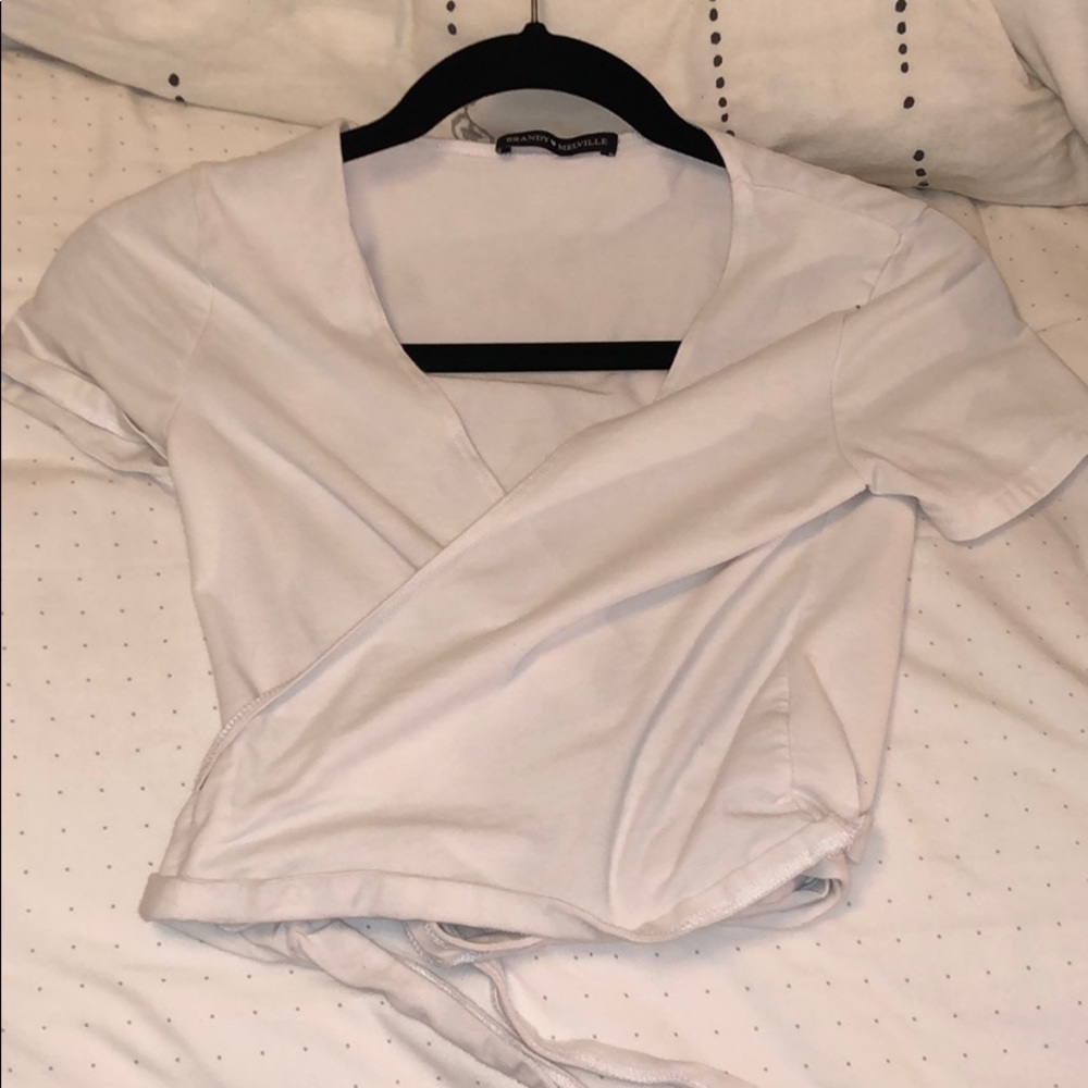 White brandy melville tie top
